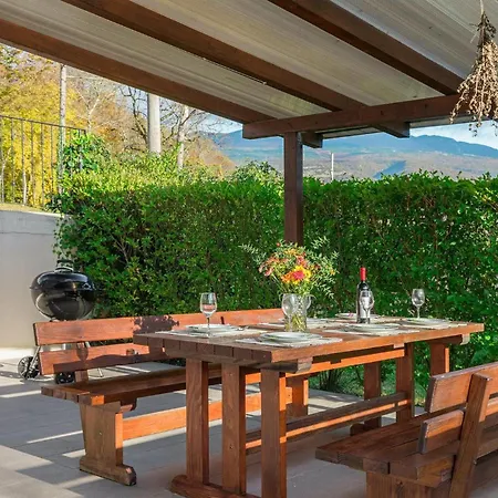 Supljini Tatil Evi Boljun